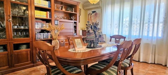 4 bedrooms House in La Pobla de Vallbona, Spain No. 180481 5