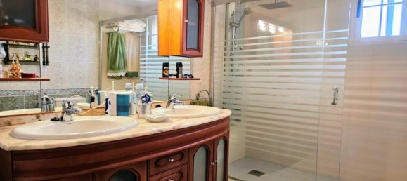 4 bedrooms House in La Pobla de Vallbona, Spain No. 180481 27