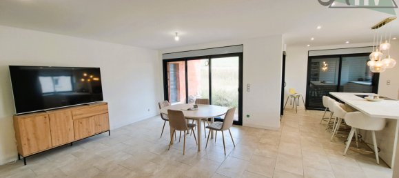 4 chambres Maison à Sens, France No. 358438 7