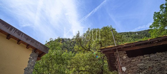 3 rooms Apartment in La Salle, Italy No. 267879 12