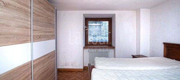 3 rooms Apartment in La Salle, Italy No. 267879 14