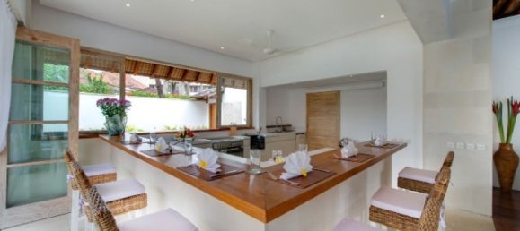 4 chambres villa à louer à Seminyak, Badung, Bali, Indonesia № 2921 21
