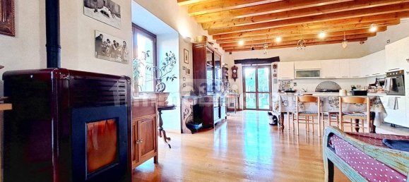4 bedrooms Villa in Gussago, Italy No. 153586 12