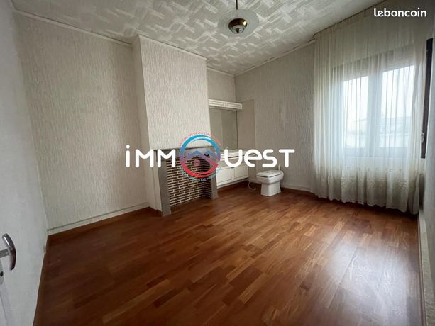 3 bedrooms House in Calais, France No. 309888