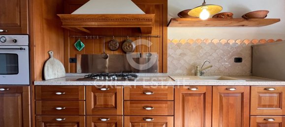 6 bedrooms House in Fabro, Italy No. 288033 19