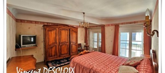 3 bedrooms House in Yonne, France No. 300777 4