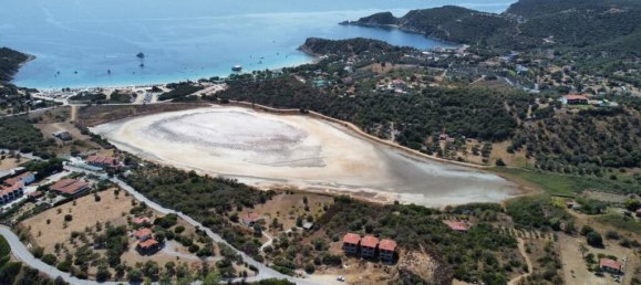 2 Schlafzimmer Property in Chalkidiki, Greece, Nr. 55332 5