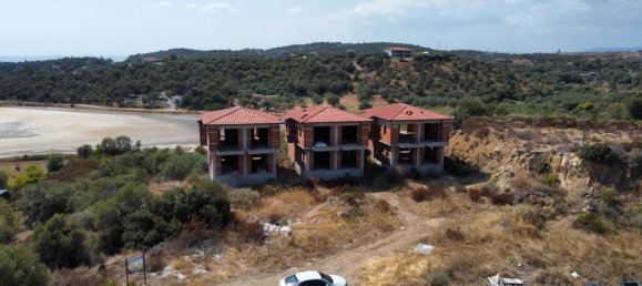 2 Schlafzimmer Property in Chalkidiki, Greece, Nr. 55332 3