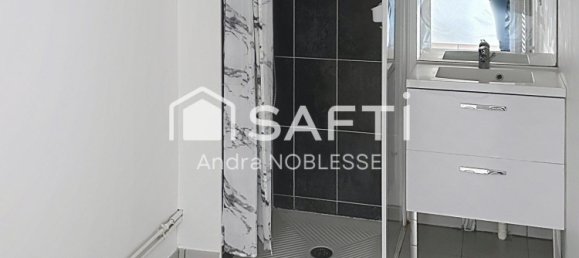 Studio in Nanteuil-le-Haudouin, France, Nr. 54763 6