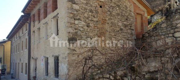 4 Schlafzimmer Haus in Belluno, Italy, Nr. 285992 4