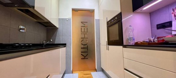 3غرفة شقة في Turin, Italy رقم 157992 17