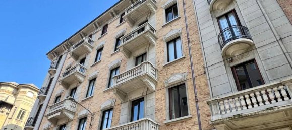 3غرفة شقة في Turin, Italy رقم 157992 47