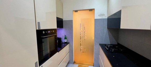 3غرفة شقة في Turin, Italy رقم 157992 16