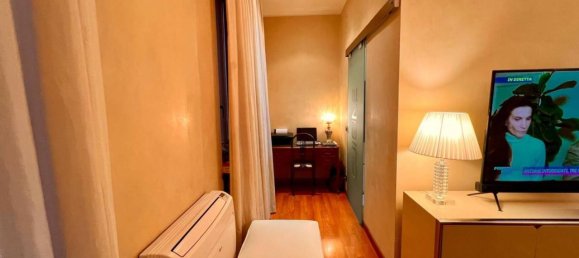 3غرفة شقة في Turin, Italy رقم 157992 14