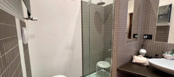 3غرفة شقة في Turin, Italy رقم 157992 29