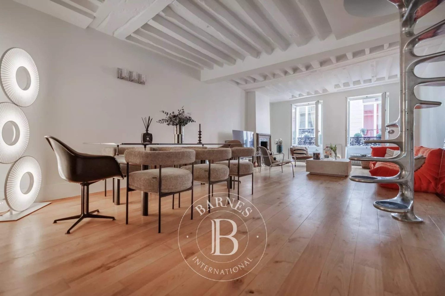 2 Schlafzimmer Doppelhaus in Paris, France, Nr. 149031