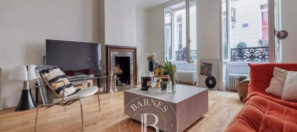 2 Schlafzimmer Doppelhaus in Paris, France, Nr. 149031 6