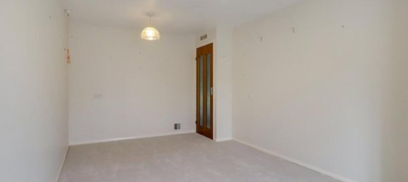 2 chambres Bungalow à Guildford, United Kingdom No. 13883 7