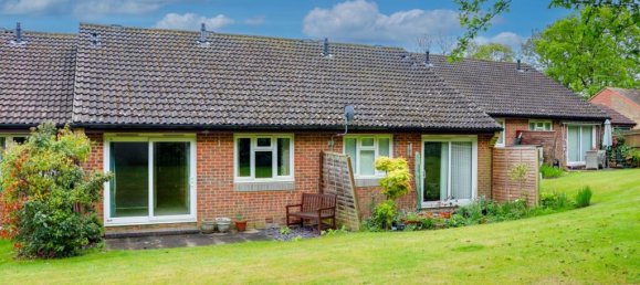 2 chambres Bungalow à Guildford, United Kingdom No. 13883 18