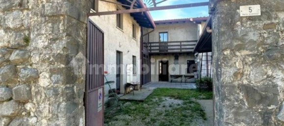 Дом с 3 спальнями в Удине, Италия № 375347 5