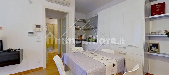 1 bedroom Apartment in Florence, Italy No. 374573 12