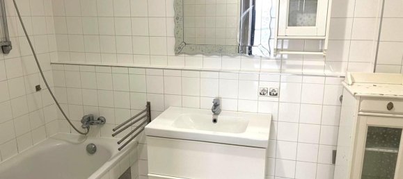 3 rooms Apartment in Favoriten, Austria No. 130433 12