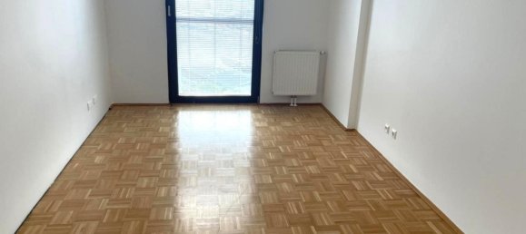 3 rooms Apartment in Favoriten, Austria No. 130433 9