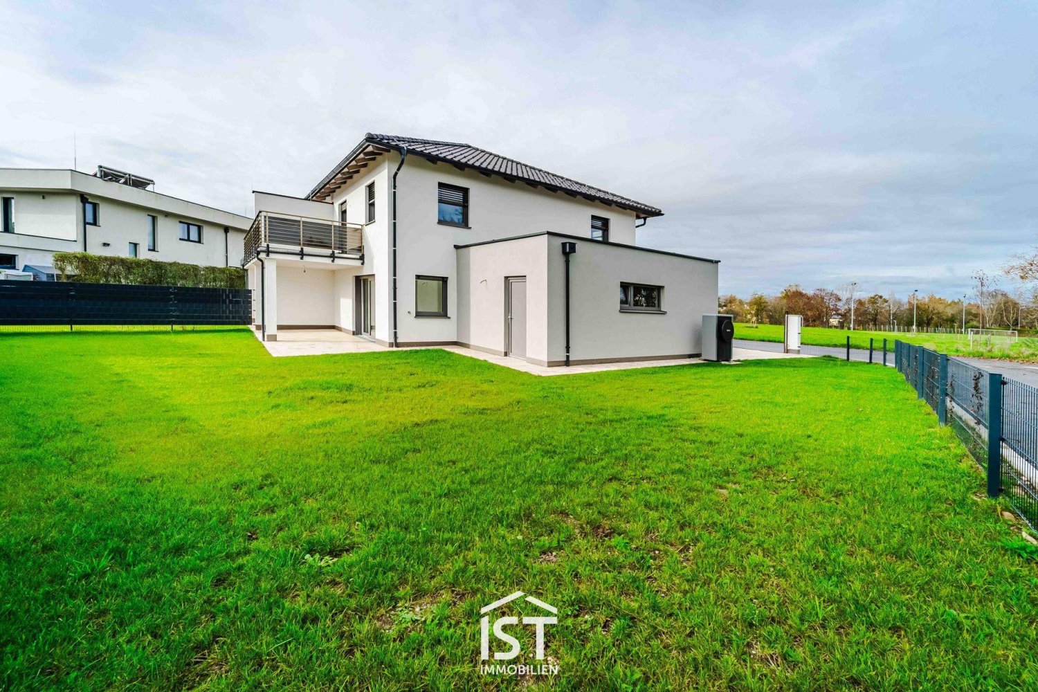 3 chambres Maison de ville à Altheim, Austria No. 237651