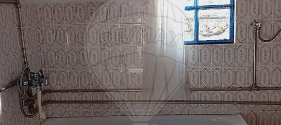 3 bedrooms House in Alvaro, Portugal No. 166687 14