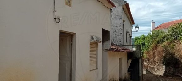 3 bedrooms House in Alvaro, Portugal No. 166687 19