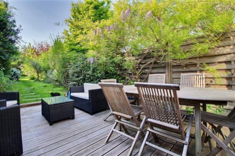 3 bedrooms House in Clamart, France No. 181151