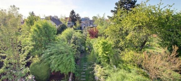 3 bedrooms House in Clamart, France No. 181151 6