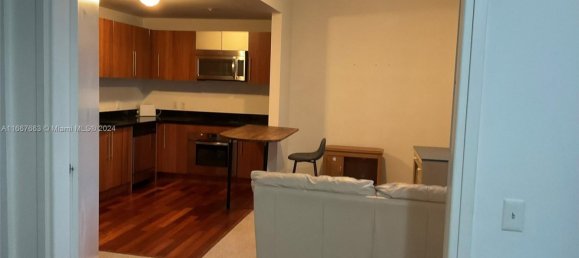 1 dormitorio propiedad comercial en venta en Miami, Miami-Dade, Florida, USA № 615761 9