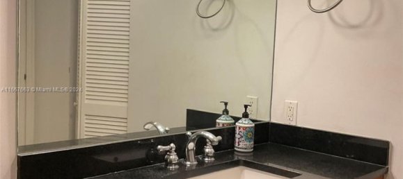 1 dormitorio propiedad comercial en venta en Miami, Miami-Dade, Florida, USA № 615761 12