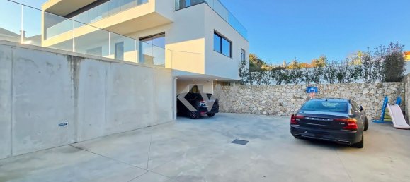 3 bedrooms House in Sao Joao da Madeira, Portugal No. 184806 8