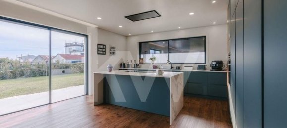 3 bedrooms House in Sao Joao da Madeira, Portugal No. 184806 31