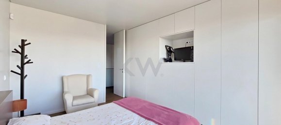 3 bedrooms House in Sao Joao da Madeira, Portugal No. 184806 12