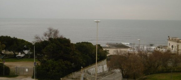 Apartamento de 6 habitaciónes en Livorno, Italy No. 163197 21