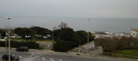 Apartamento de 6 habitaciónes en Livorno, Italy No. 163197 4