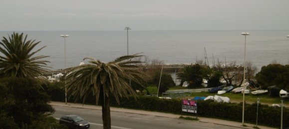 Apartamento de 6 habitaciónes en Livorno, Italy No. 163197 8