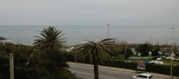 Apartamento de 6 habitaciónes en Livorno, Italy No. 163197 7