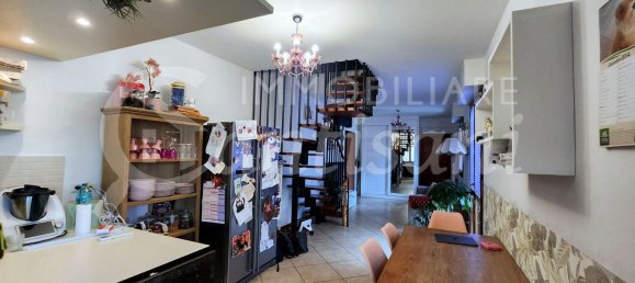 4 rooms Penthouse in Florence, Italy No. 212417 23