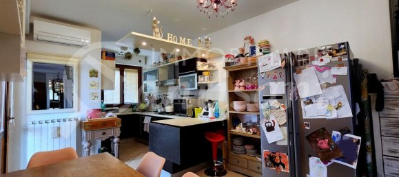 4 rooms Penthouse in Florence, Italy No. 212417 4