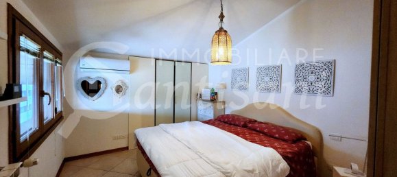 4 rooms Penthouse in Florence, Italy No. 212417 42