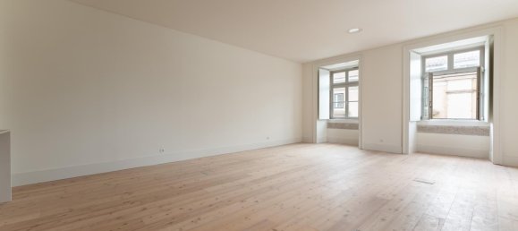 2 bedrooms Apartment in Lisbon, Portugal No. 106588 2