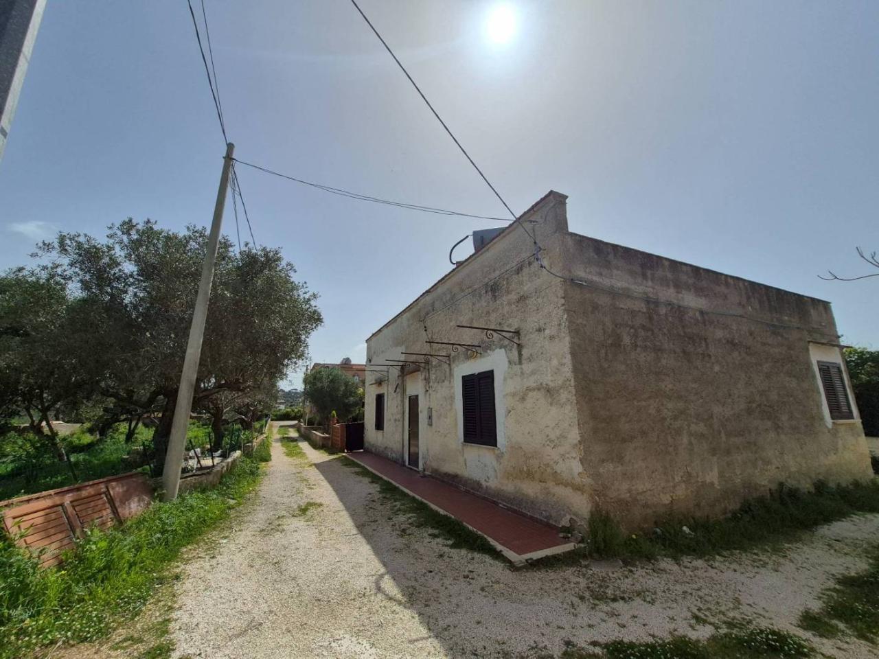 Villa de 3 divisões em Marsala, Italy N.º 37250