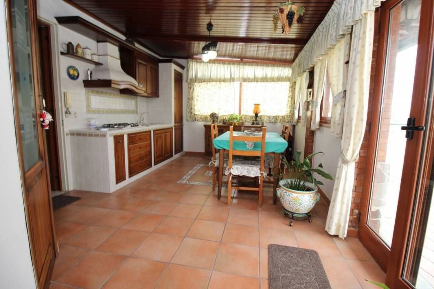 6-salle Penthouse à Casavatore, Italy No. 85573