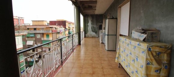 6-salle Penthouse à Casavatore, Italy No. 85573 20