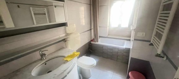 3 Schlafzimmer Wohnung in Rome, Italy, Nr. 341109 11