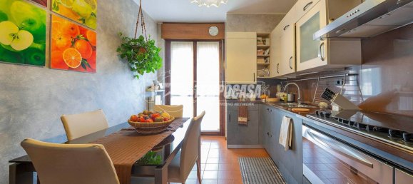 2 bedrooms Apartment in Verona, Italy No. 324392 9